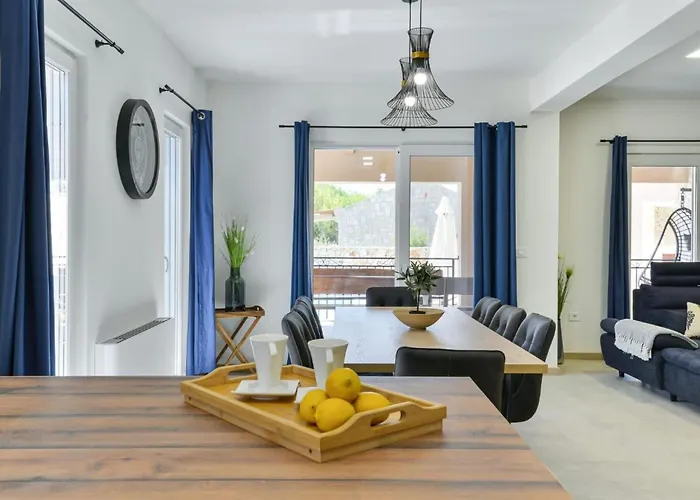 Romantische Mit Pool Und Sauna- In Strandnaehe By Interhome Feriehus *