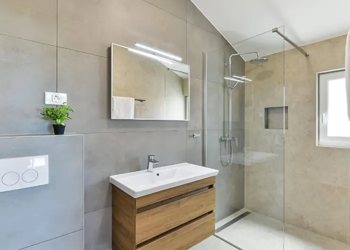 Feriehus Romantische Mit Pool Und Sauna- In Strandnaehe By Interhome