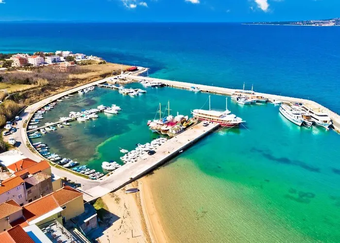 Feriehus Romantische Mit Pool Und Sauna- In Strandnaehe By Interhome Privlaka (Zadar)