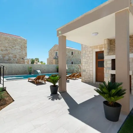 Vakantiehuis Romantische Mit Pool Und Sauna- In Strandnaehe By Interhome *