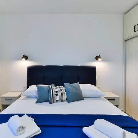 Romantische Mit Pool Und Sauna- In Strandnaehe By Interhome * Privlaka (Zadar)