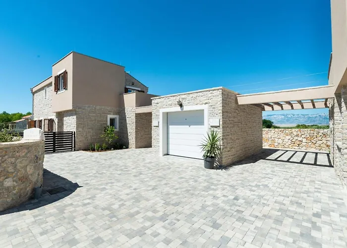 Vakantiehuis Romantische Mit Pool Und Sauna- In Strandnaehe By Interhome