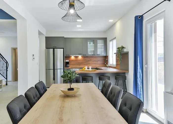 Romantische Mit Pool Und Sauna- In Strandnaehe By Interhome * Privlaka (Zadar)