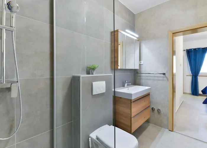 Romantische Mit Pool Und Sauna- In Strandnaehe By Interhome Vakantiehuis Privlaka (Zadar)