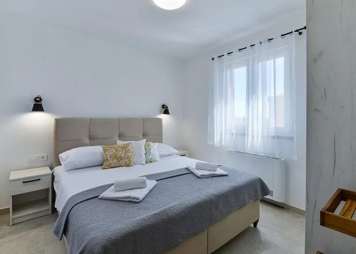 Romantische Mit Pool Und Sauna- In Strandnaehe By Interhome *