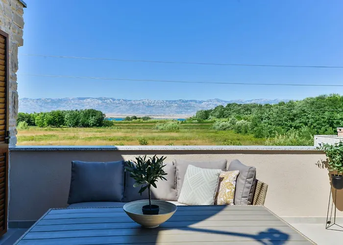 Vakantiehuis Romantische Mit Pool Und Sauna- In Strandnaehe By Interhome *