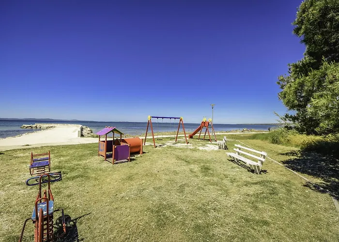 Romantische Mit Pool Und Sauna- In Strandnaehe By Interhome Privlaka (Zadar)